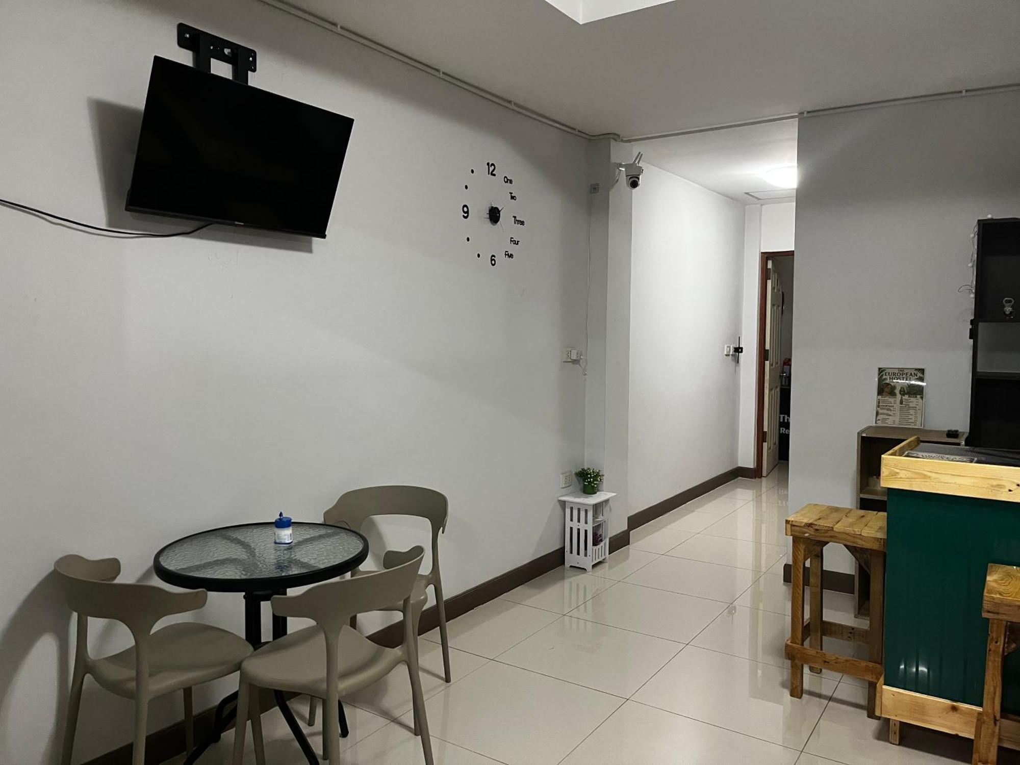 Bed and Breakfast The European House Pattaya Exterior foto